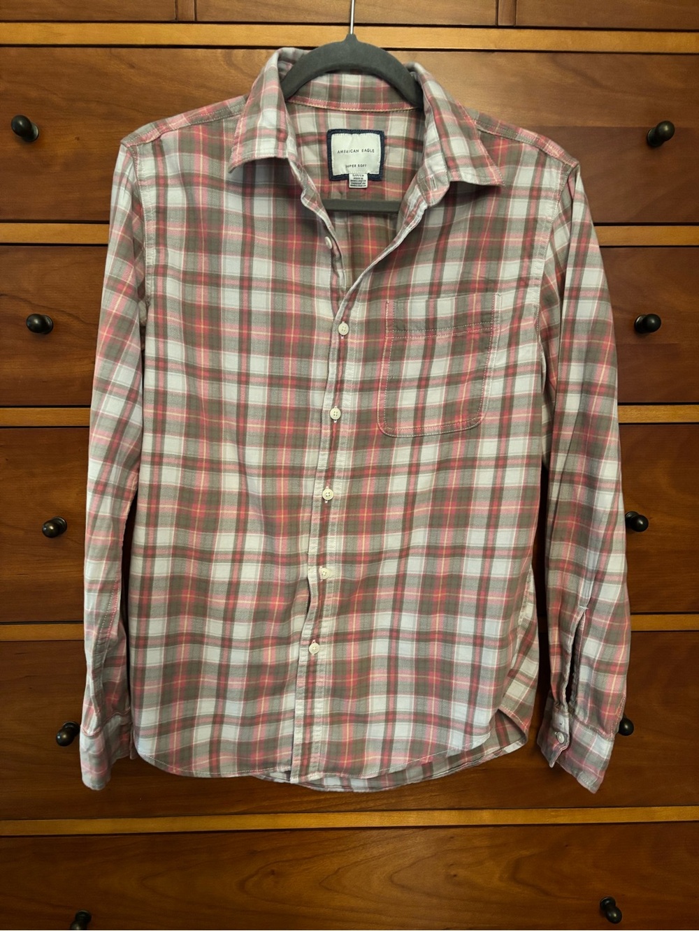 American Eagle Outfitters Men's Coral and Gray Plaid Button-Down Shirt